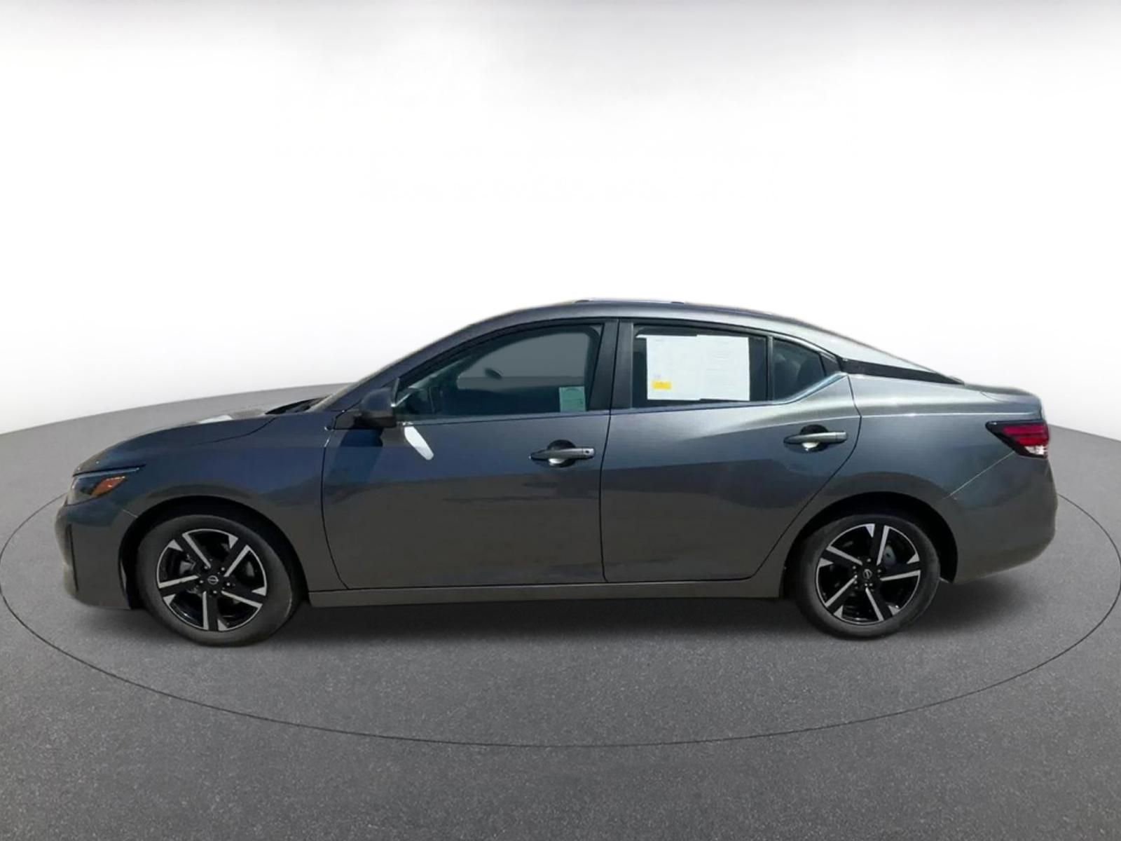 Thumbnail: 2025 Nissan Sentra - 9