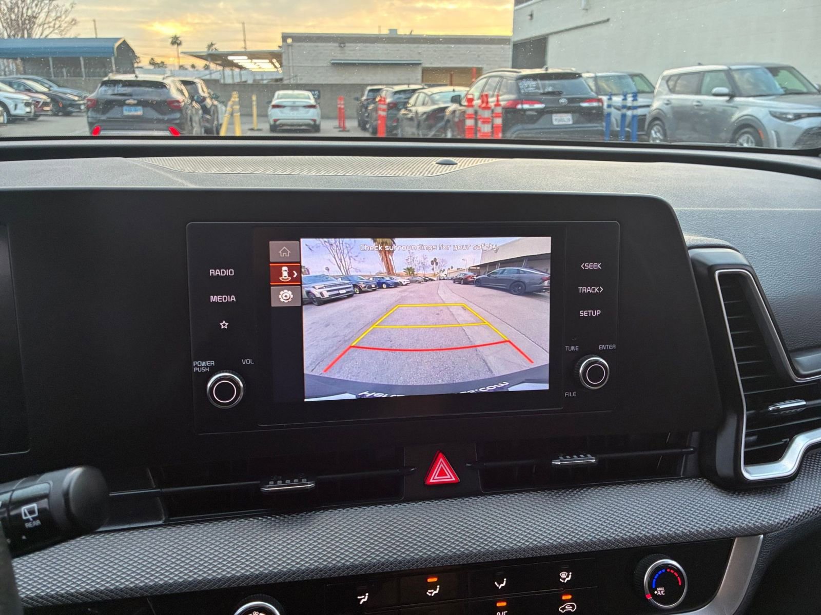 Thumbnail: 2025 Kia Sportage - 23