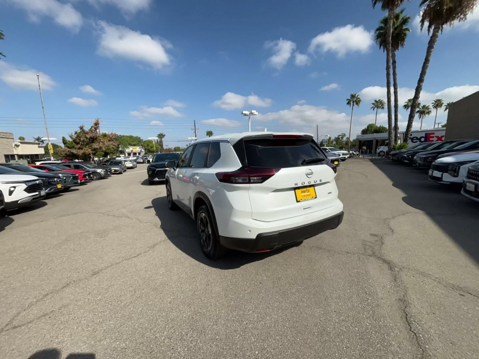 Thumbnail: 2025 Nissan Rogue - 10