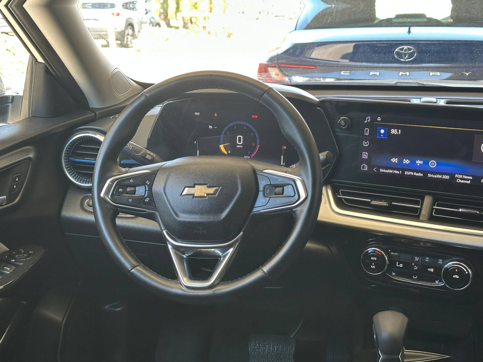 Thumbnail: 2025 Chevrolet Trax - 33