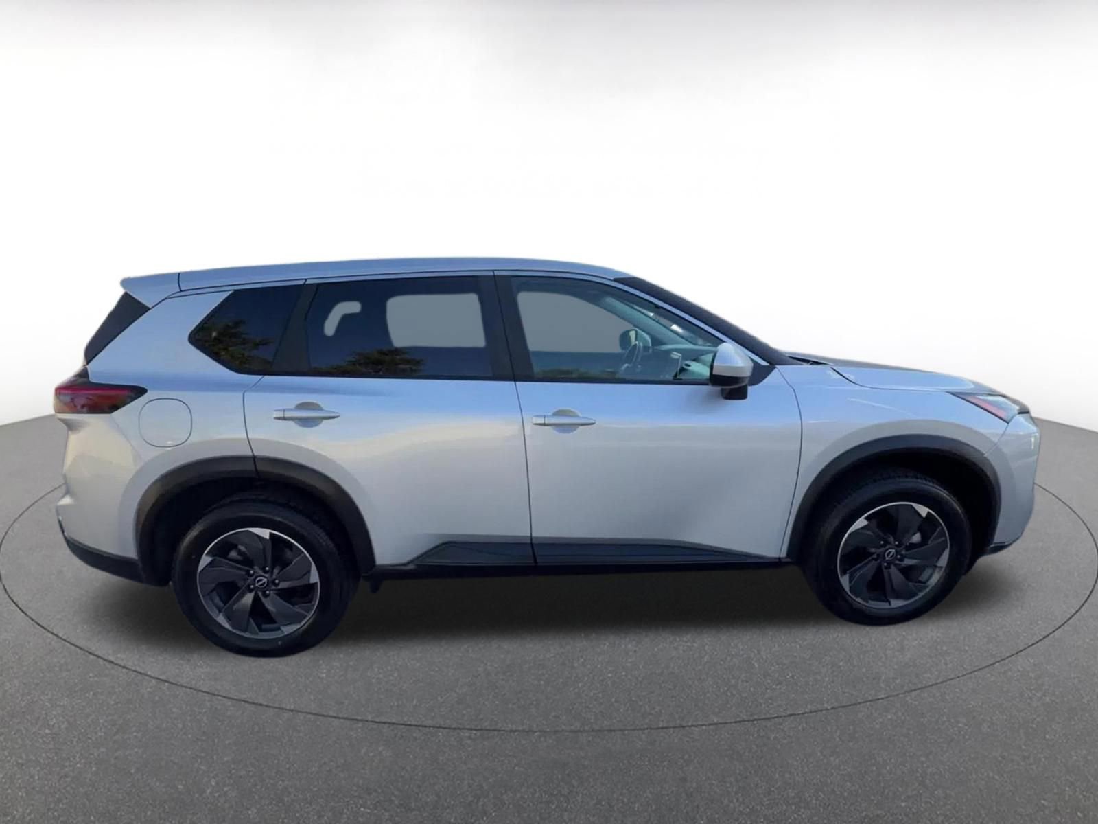 Thumbnail: 2025 Nissan Rogue - 16