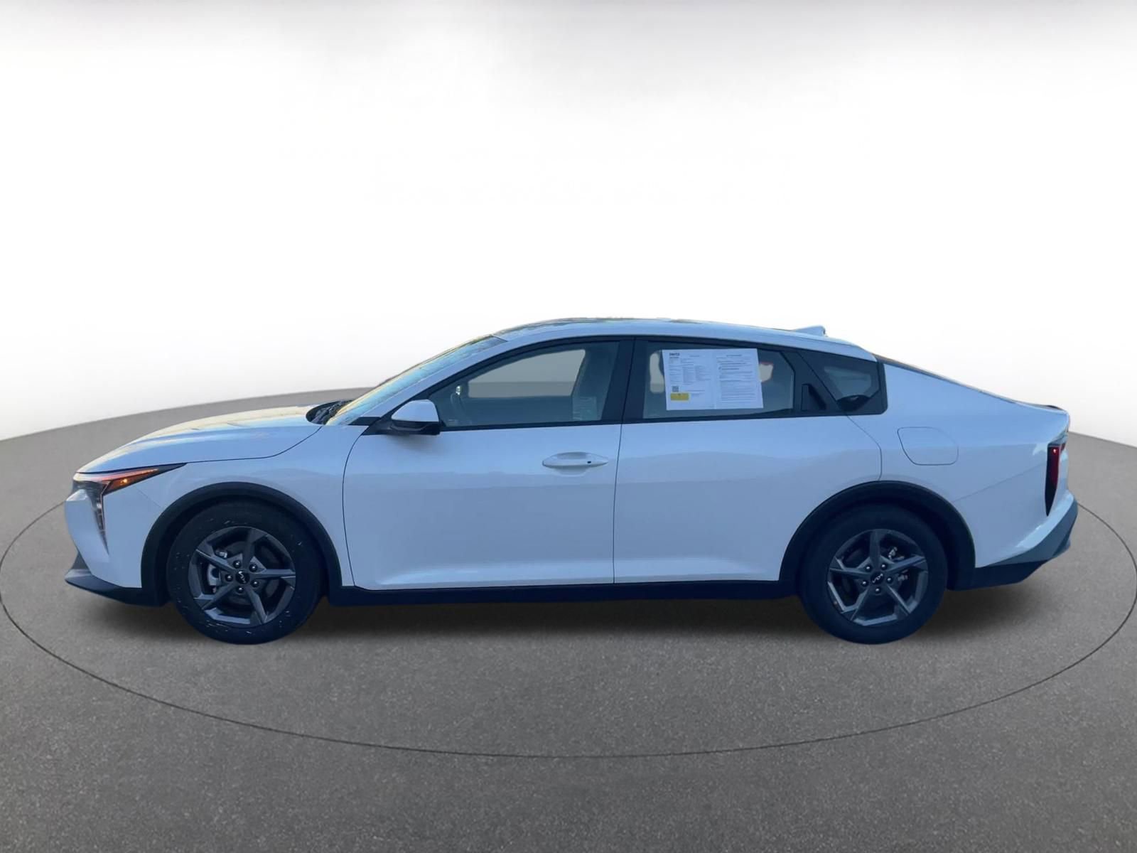 Thumbnail: 2025 Kia K4 - 9