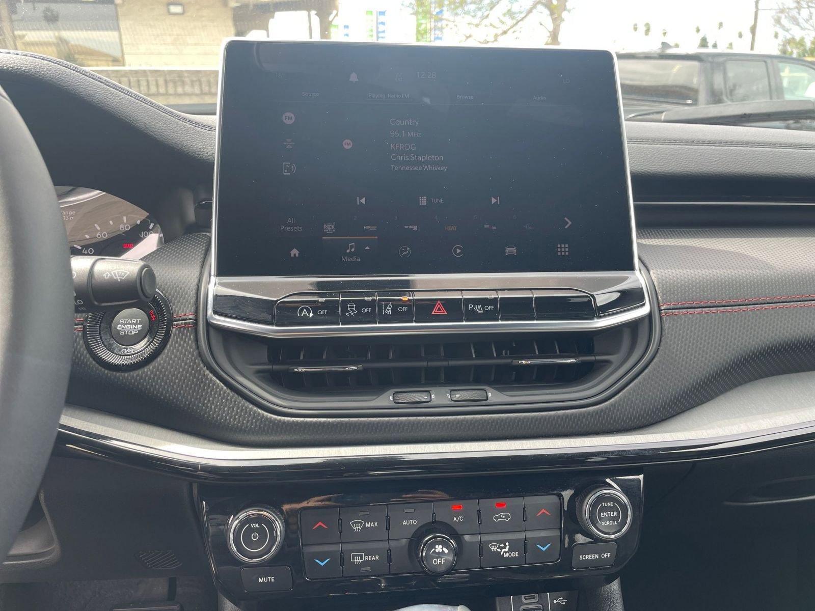 Thumbnail: 2025 Jeep Compass - 20