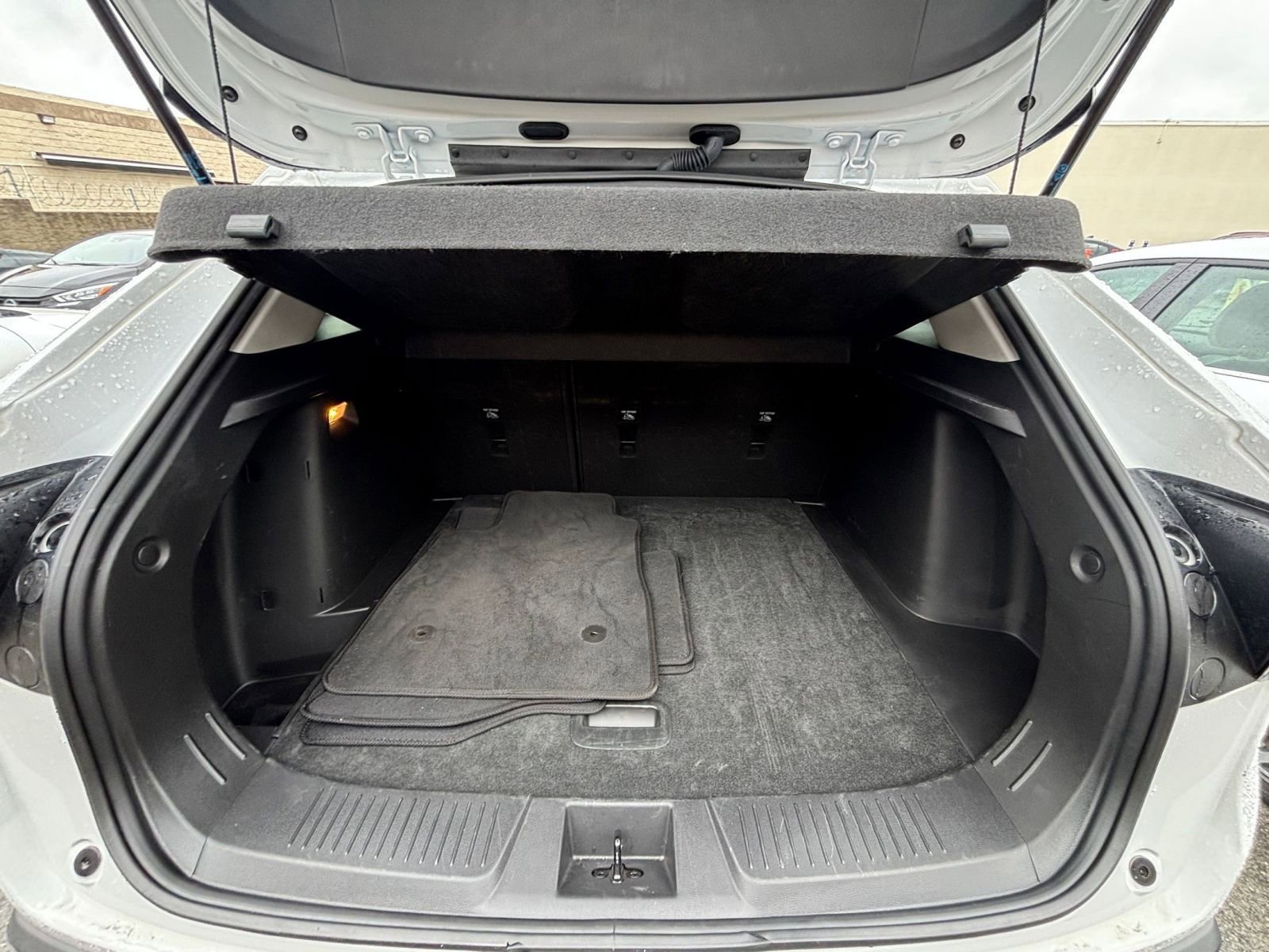 Thumbnail: 2025 Chevrolet Trax - 30