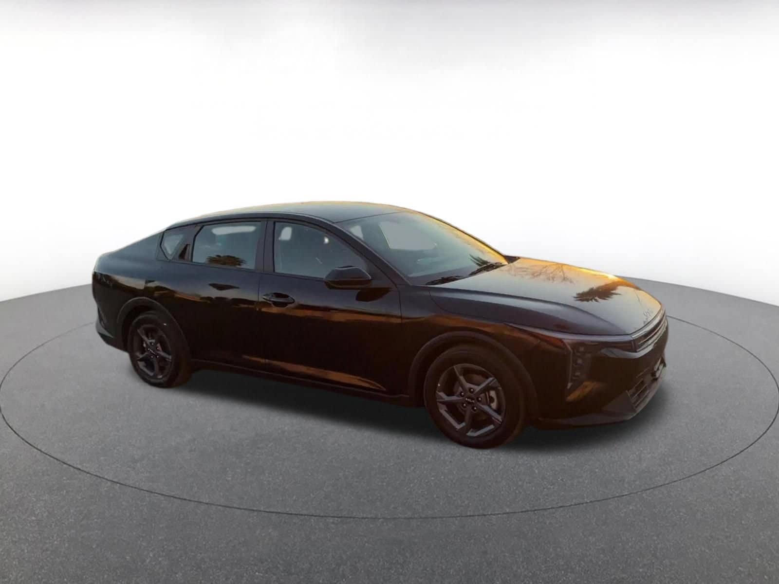 Thumbnail: 2025 Kia K4 - 2