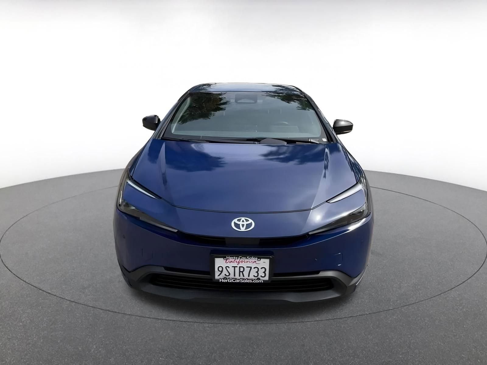 Thumbnail: 2025 Toyota Prius - 4
