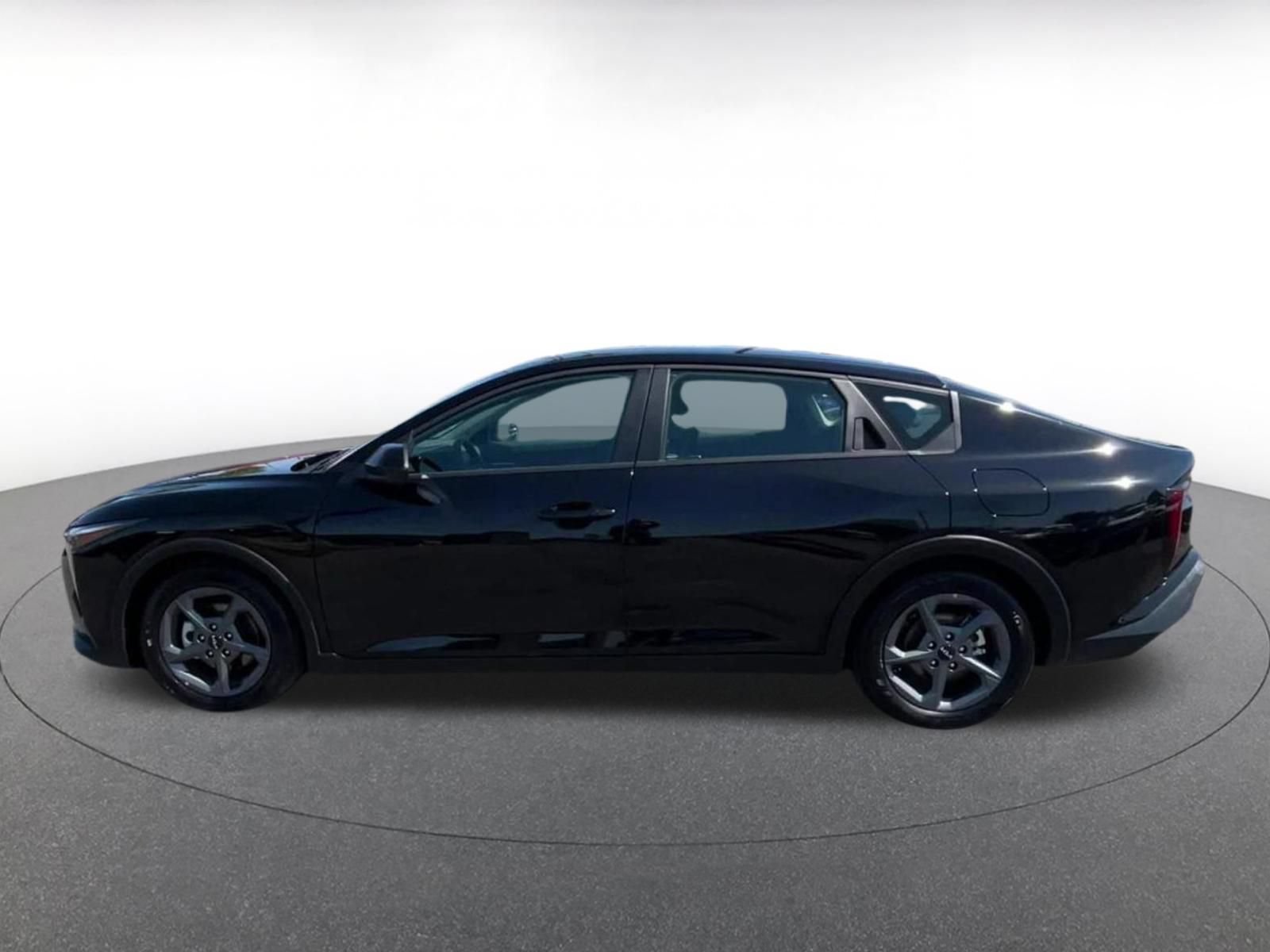 Thumbnail: 2025 Kia K4 - 8