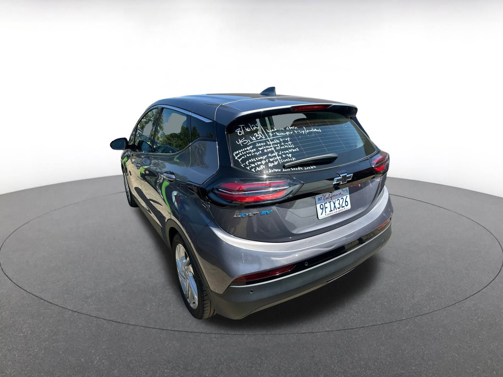 Thumbnail: 2023 Chevrolet Bolt EV - 4