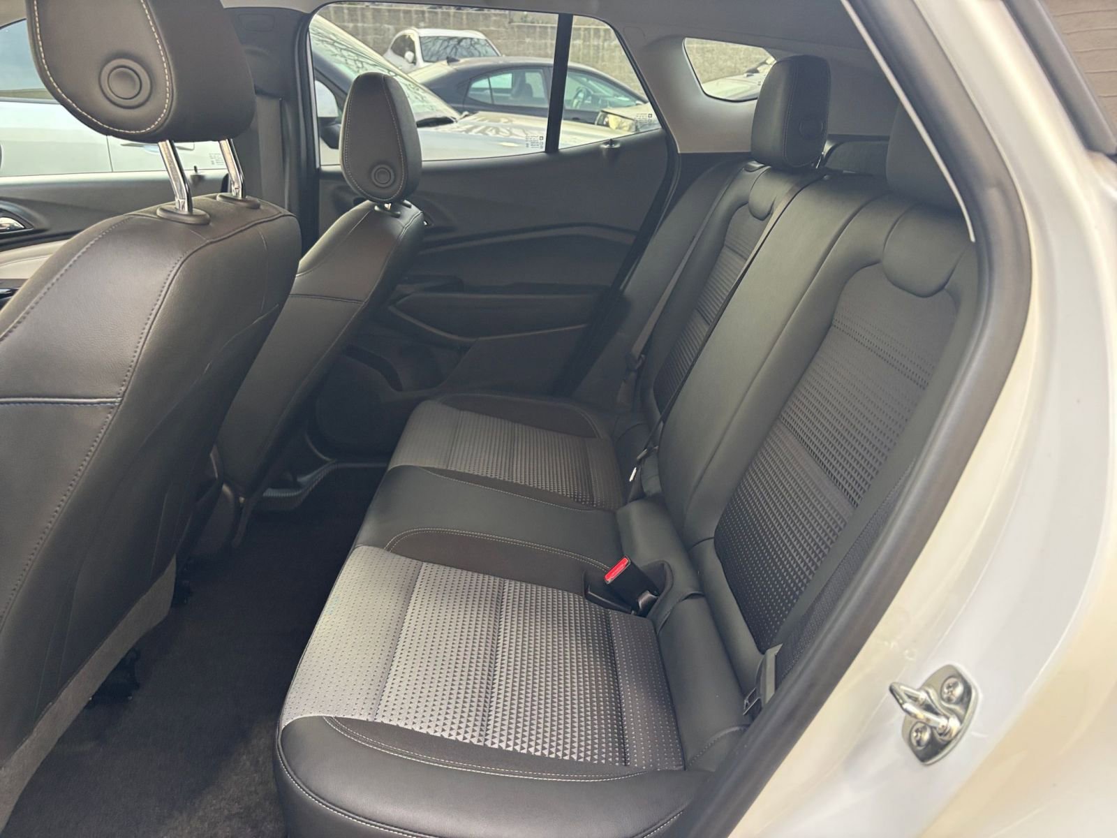 Thumbnail: 2025 Chevrolet Trax - 29