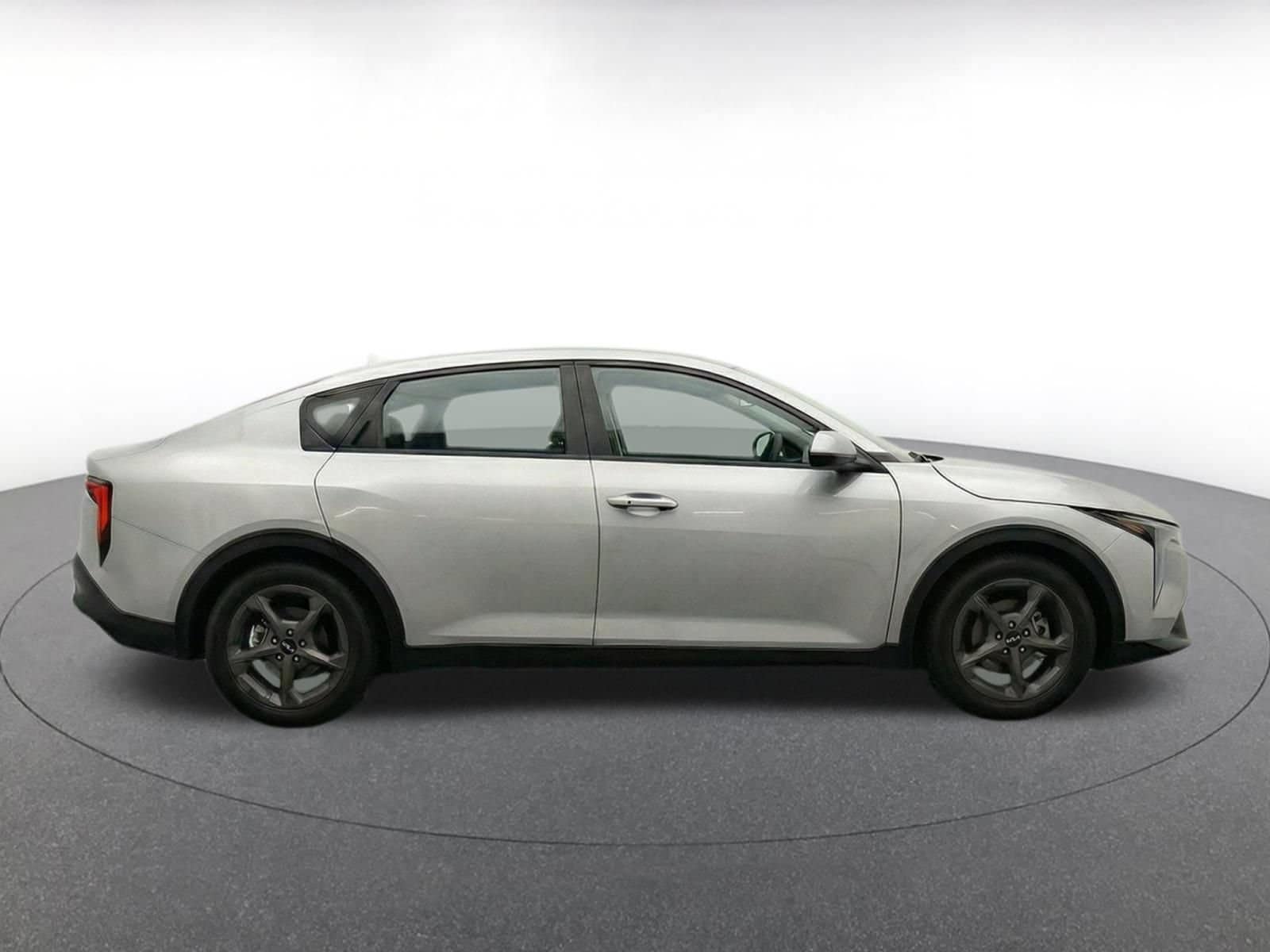 Thumbnail: 2025 Kia K4 - 9