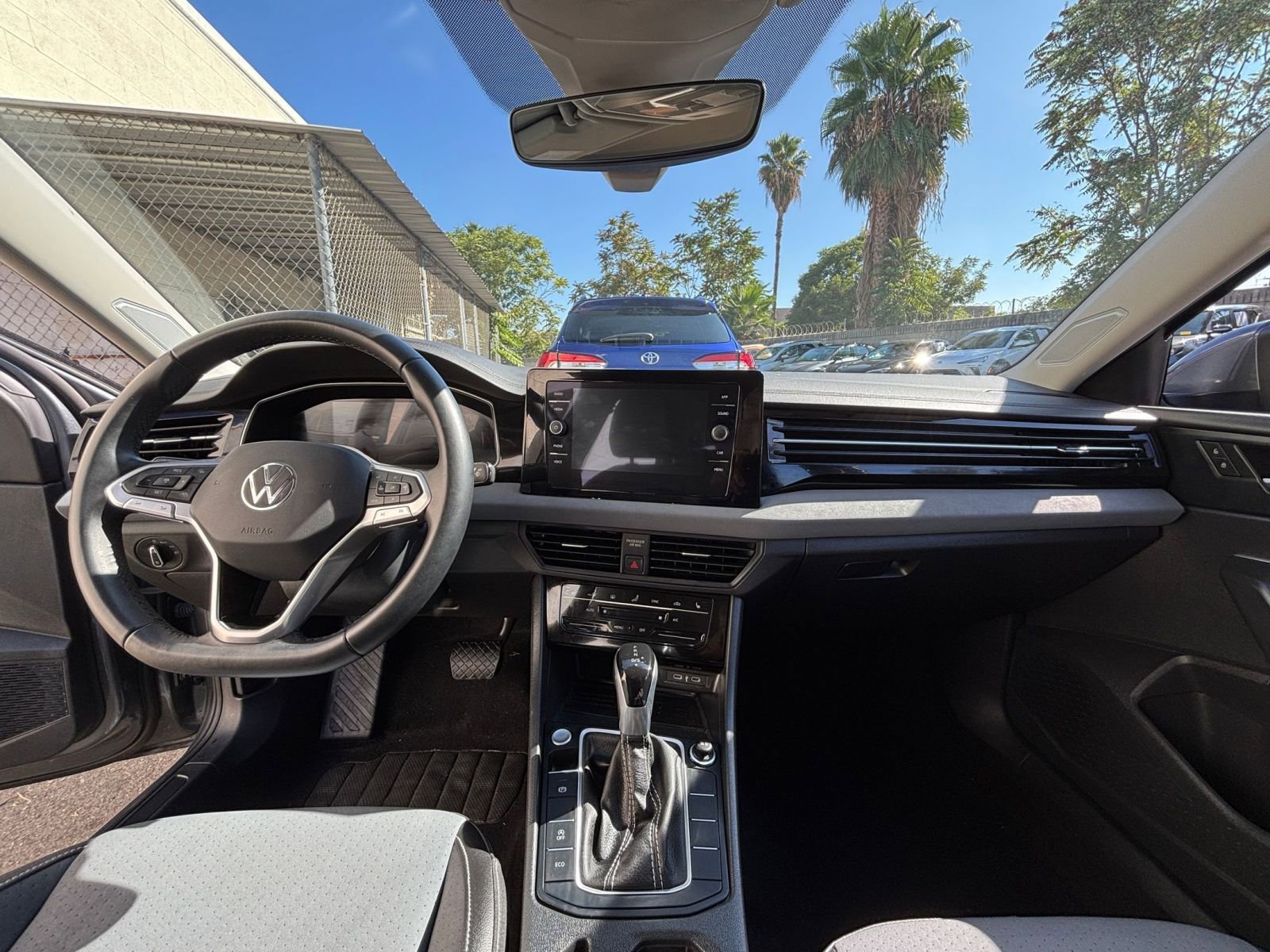 Thumbnail: 2025 Volkswagen Jetta - 33