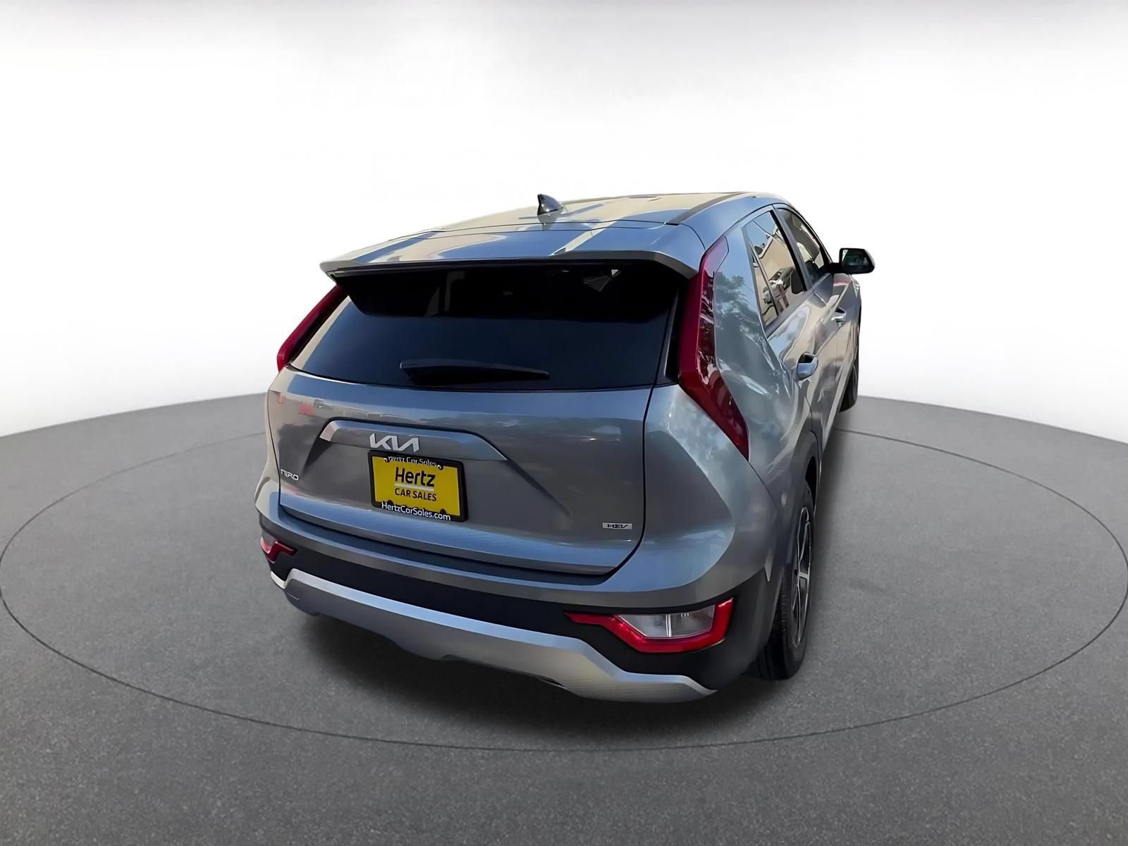 Thumbnail: 2026 Kia Niro - 14