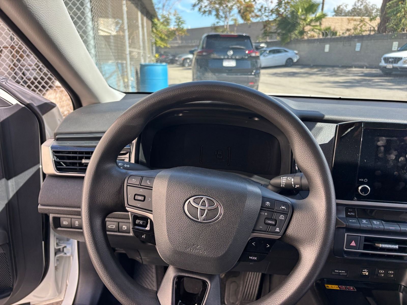 Thumbnail: 2025 Toyota Camry - 34