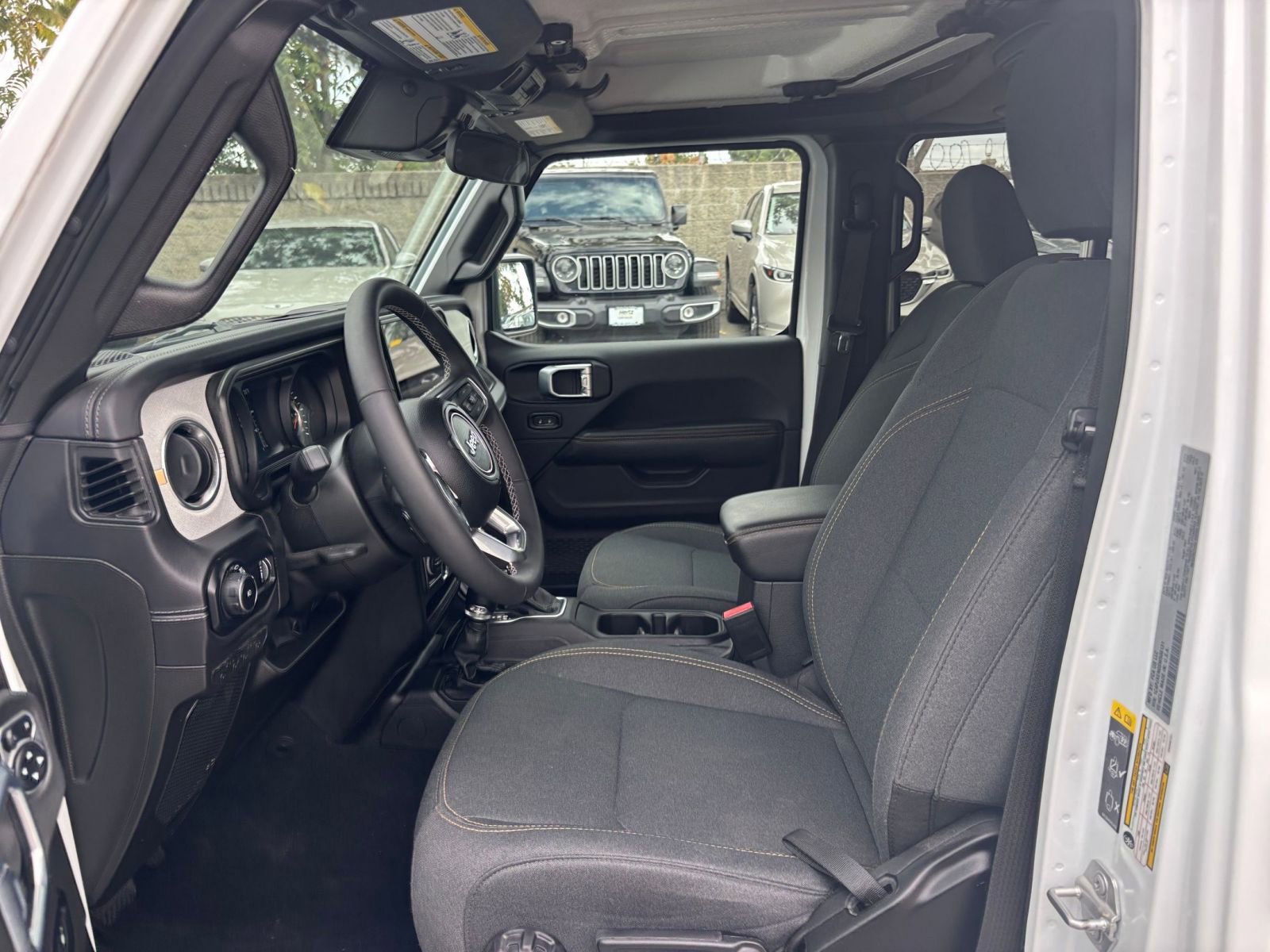 Thumbnail: 2025 Jeep Wrangler - 27