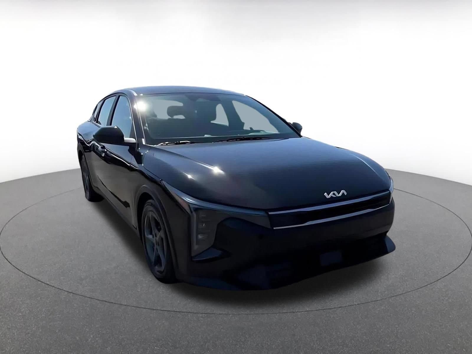 Thumbnail: 2025 Kia K4 - 3