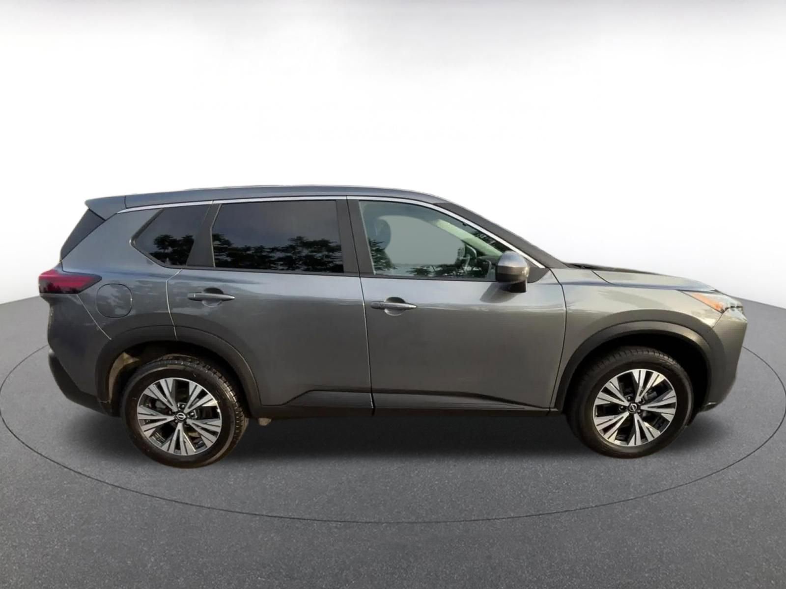 Thumbnail: 2023 Nissan Rogue - 16