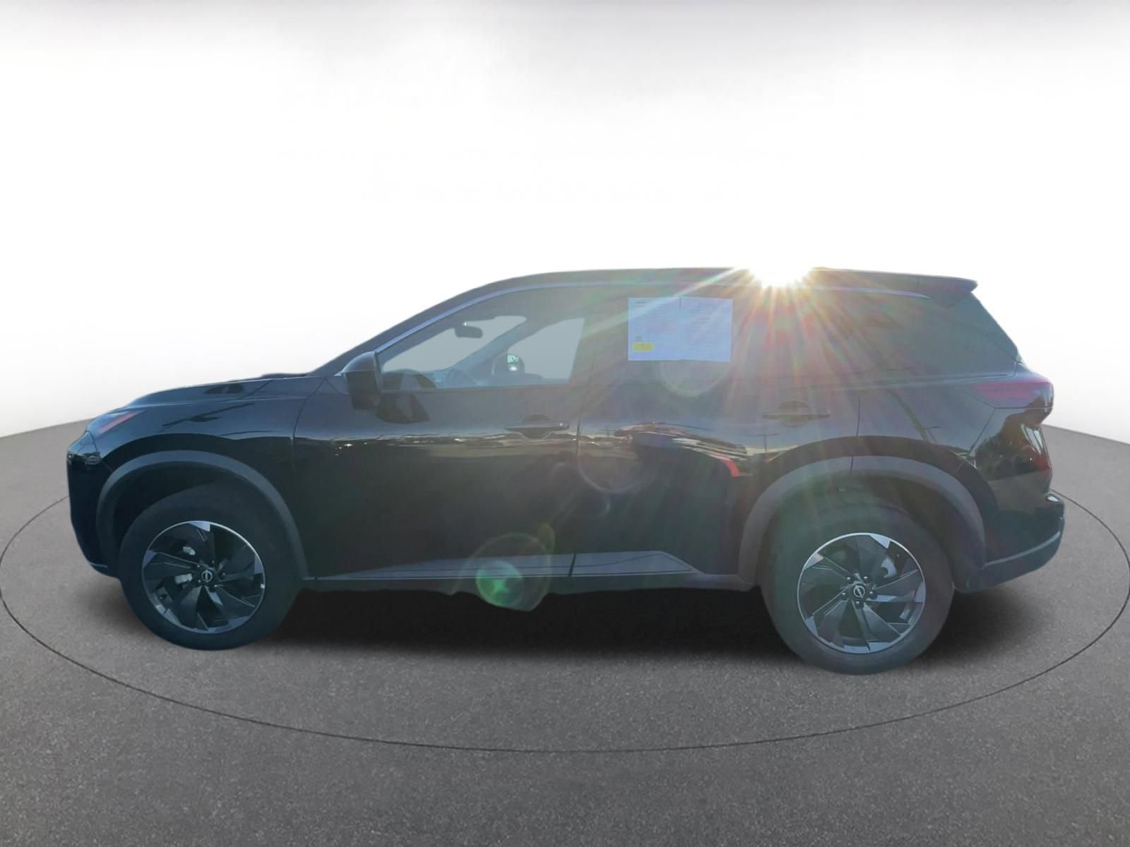 Thumbnail: 2025 Nissan Rogue - 9