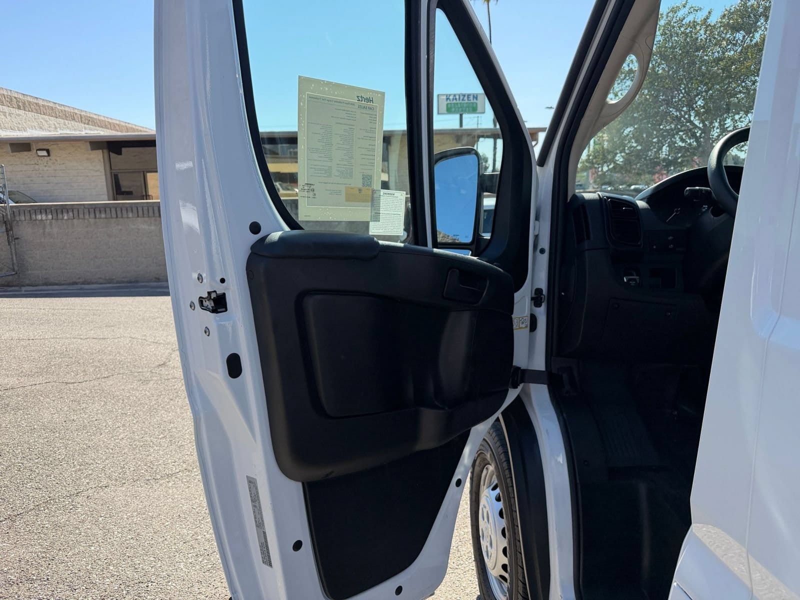 Thumbnail: 2026 RAM ProMaster - 18