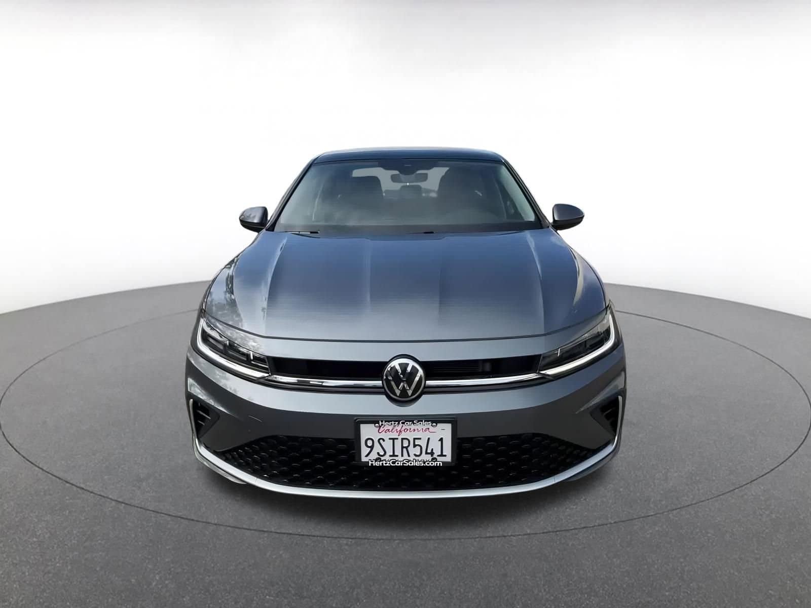 Thumbnail: 2025 Volkswagen Jetta - 4