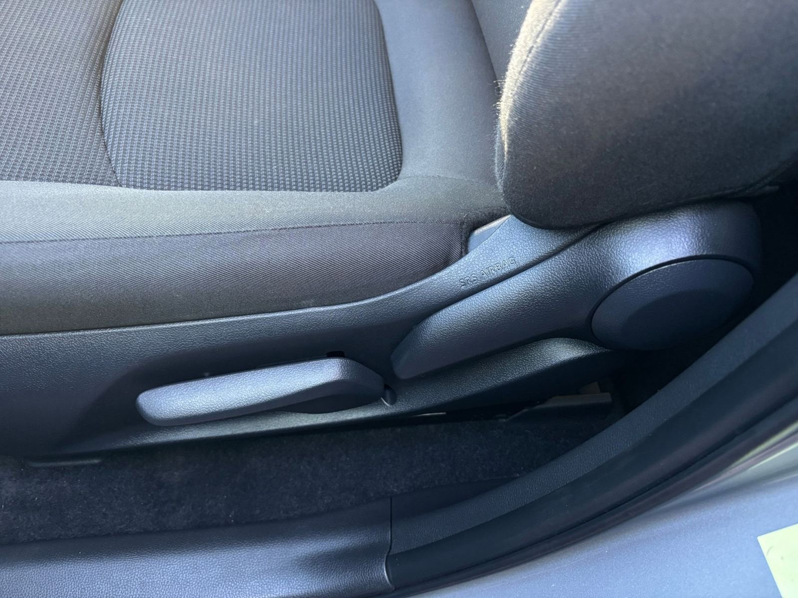 Thumbnail: 2025 Toyota RAV4 - 23