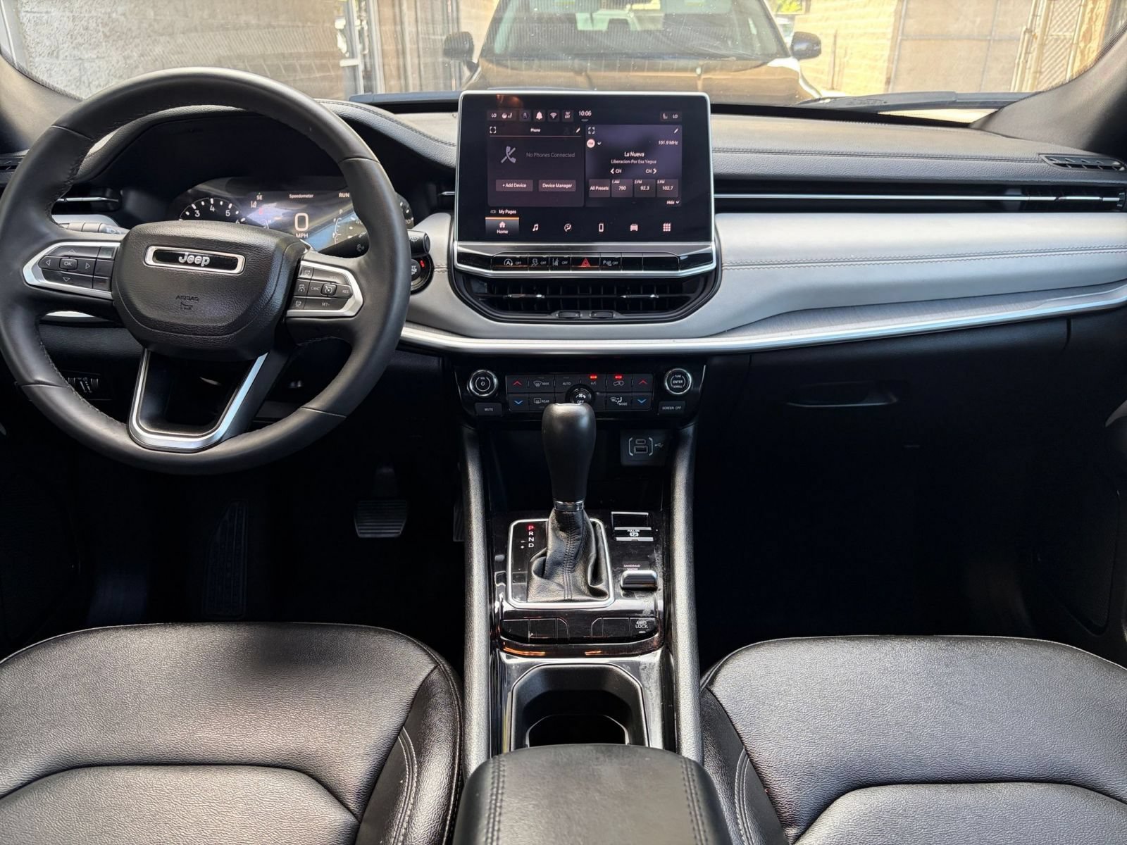 Thumbnail: 2025 Jeep Compass - 32