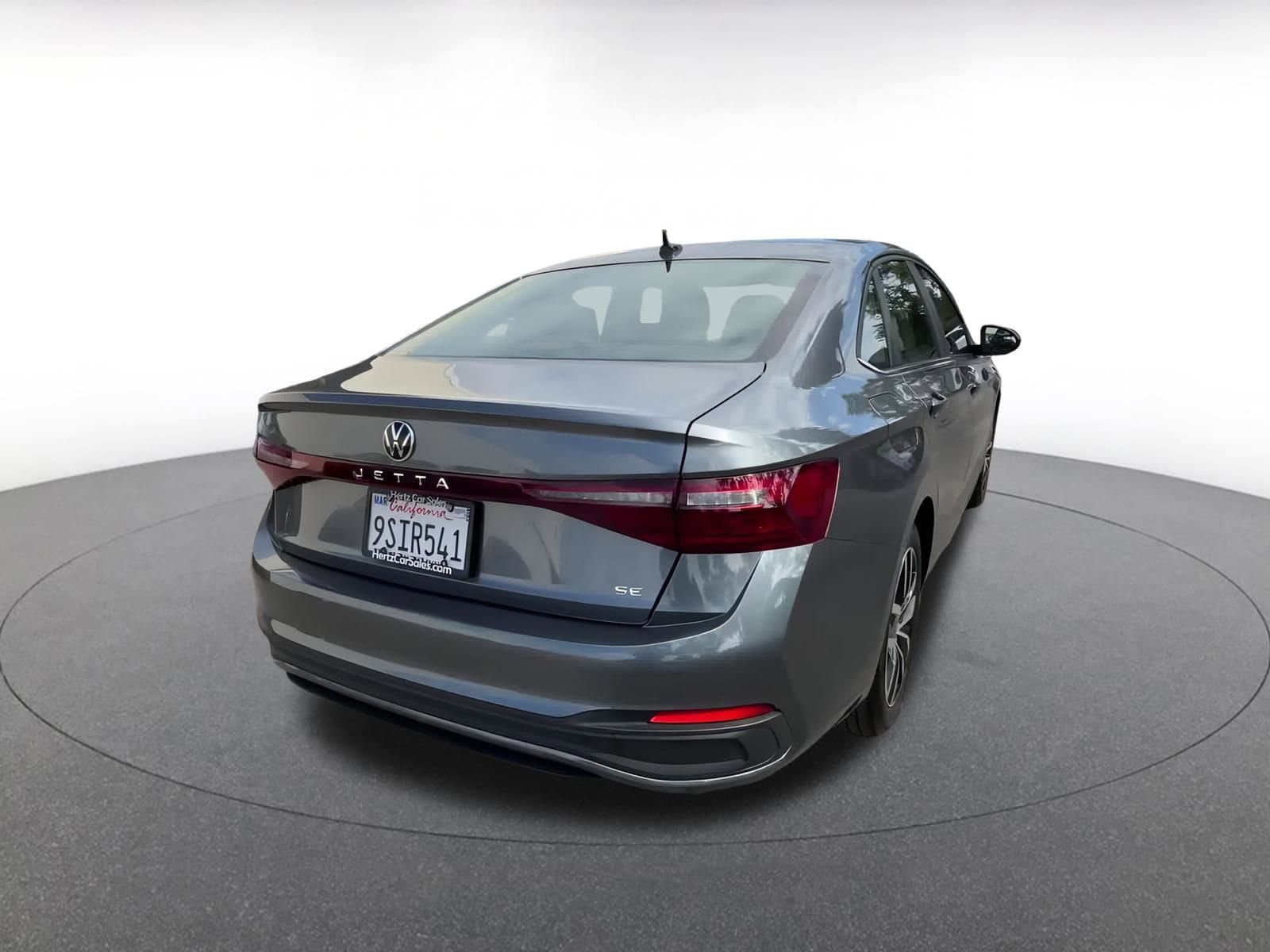 Thumbnail: 2025 Volkswagen Jetta - 15