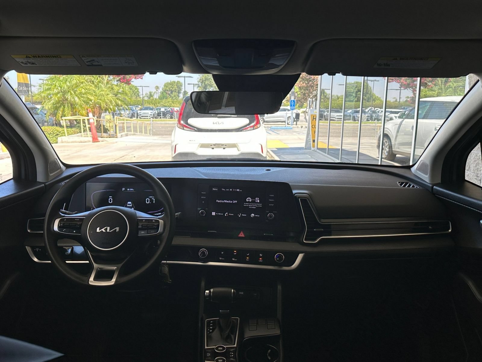 Thumbnail: 2025 Kia Sportage - 32