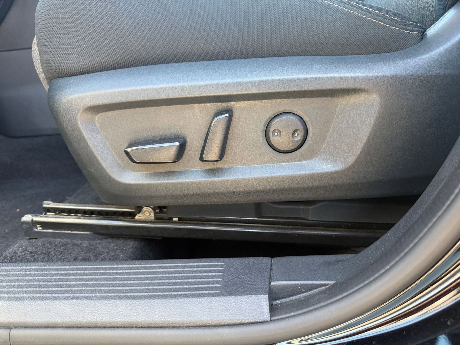 Thumbnail: 2025 Nissan Rogue - 22