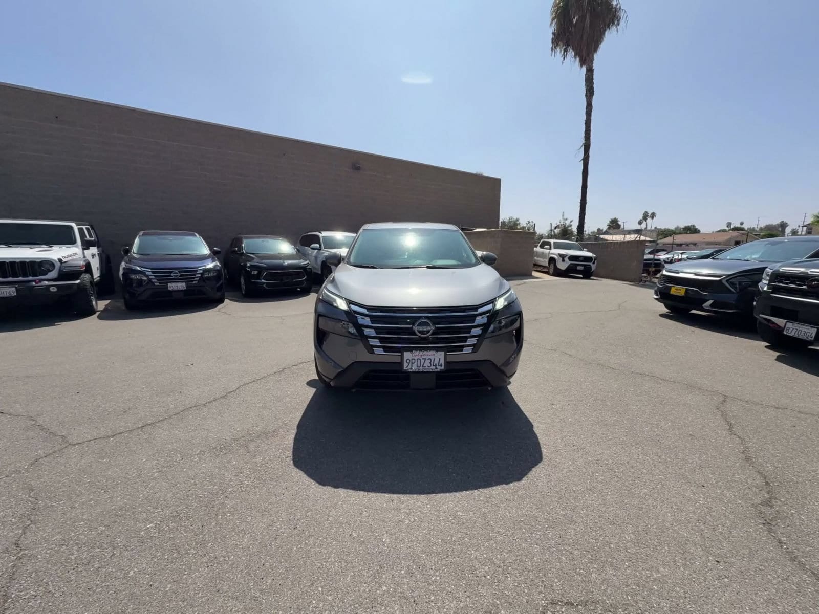 Thumbnail: 2025 Nissan Rogue - 4