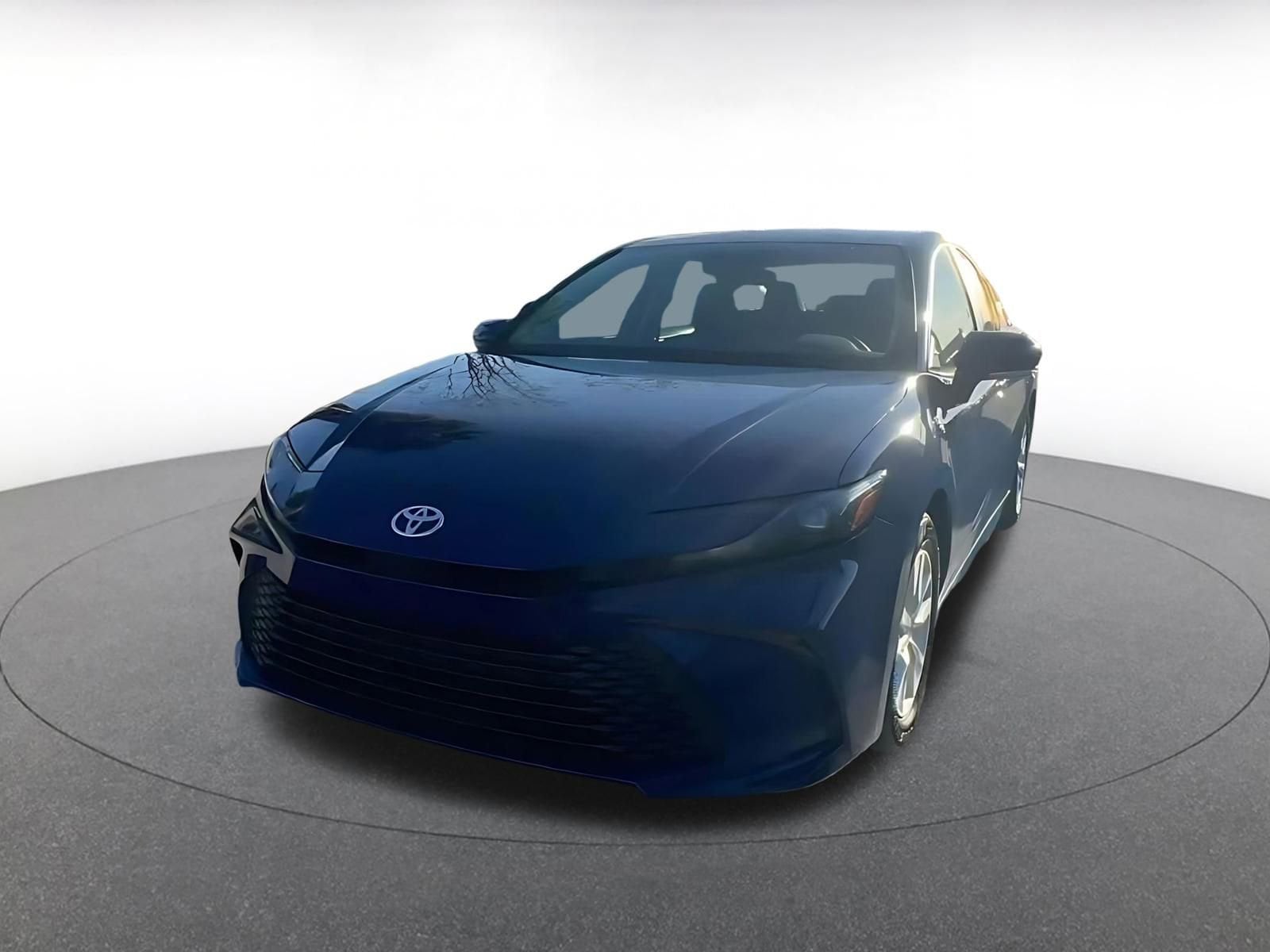 Thumbnail: 2025 Toyota Camry - 4