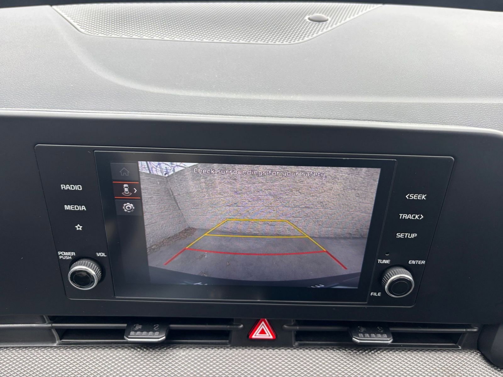 Thumbnail: 2025 Kia Sportage - 25