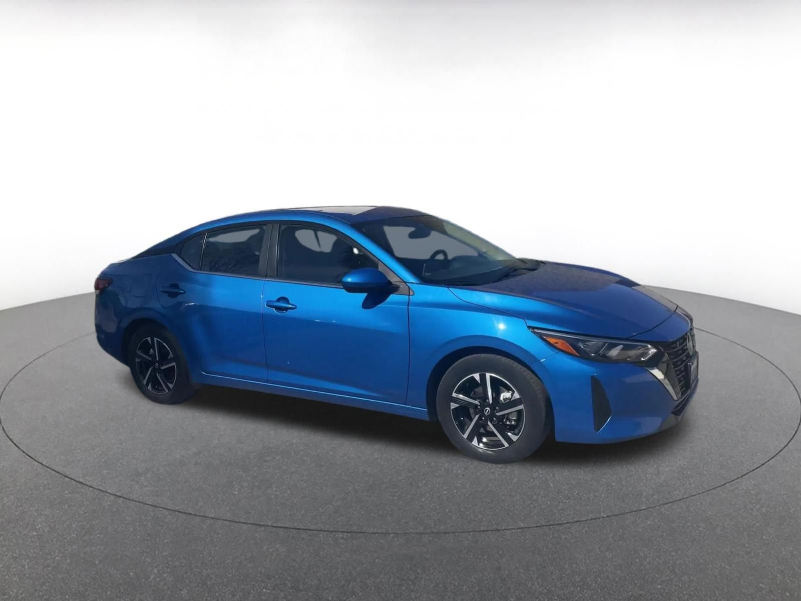 Thumbnail: 2025 Nissan Sentra - 2