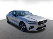 2024 Volvo S60 B5 Core -
                  Riverside, CA