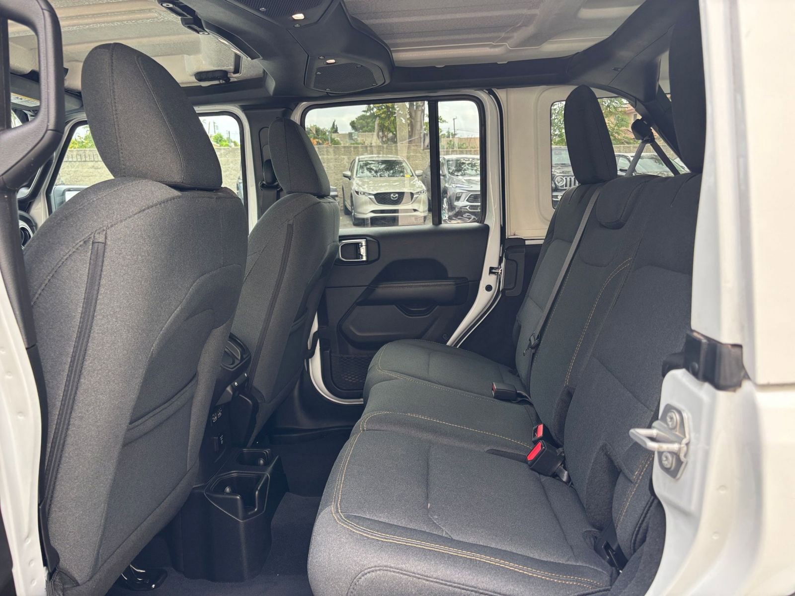 Thumbnail: 2025 Jeep Wrangler - 25