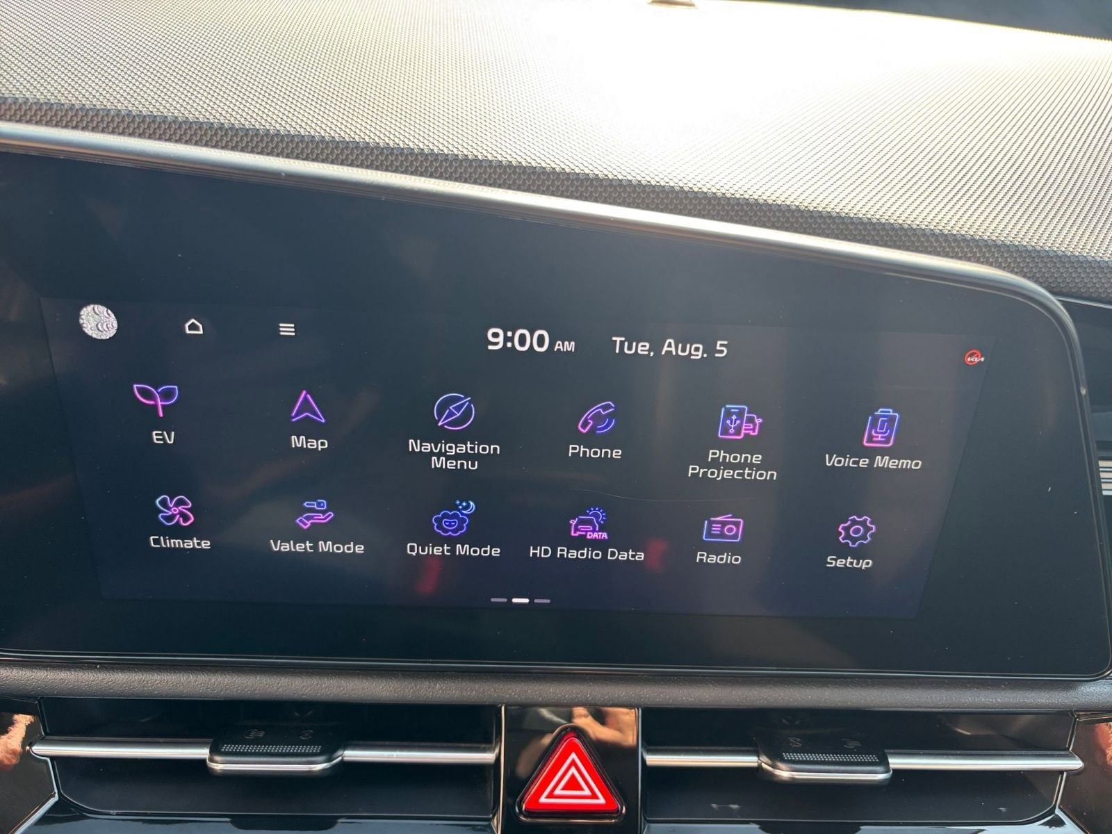 Thumbnail: 2023 Kia Niro - 26
