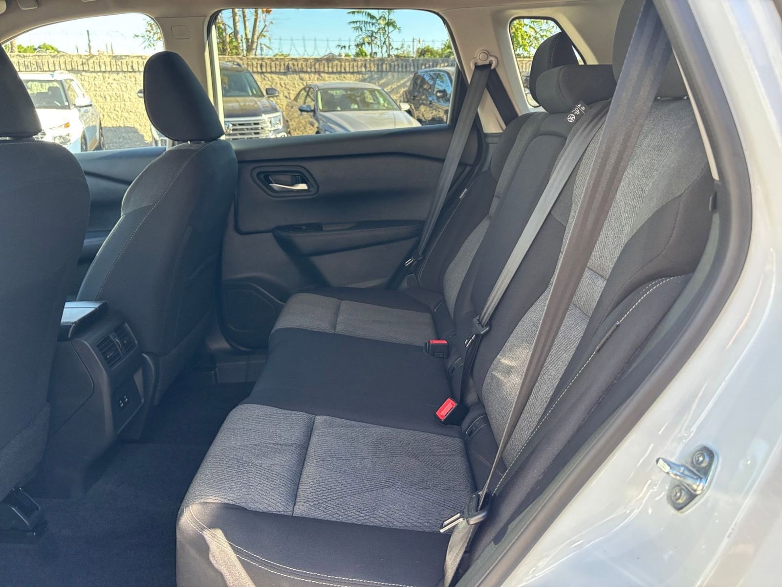 Thumbnail: 2025 Nissan Rogue - 25