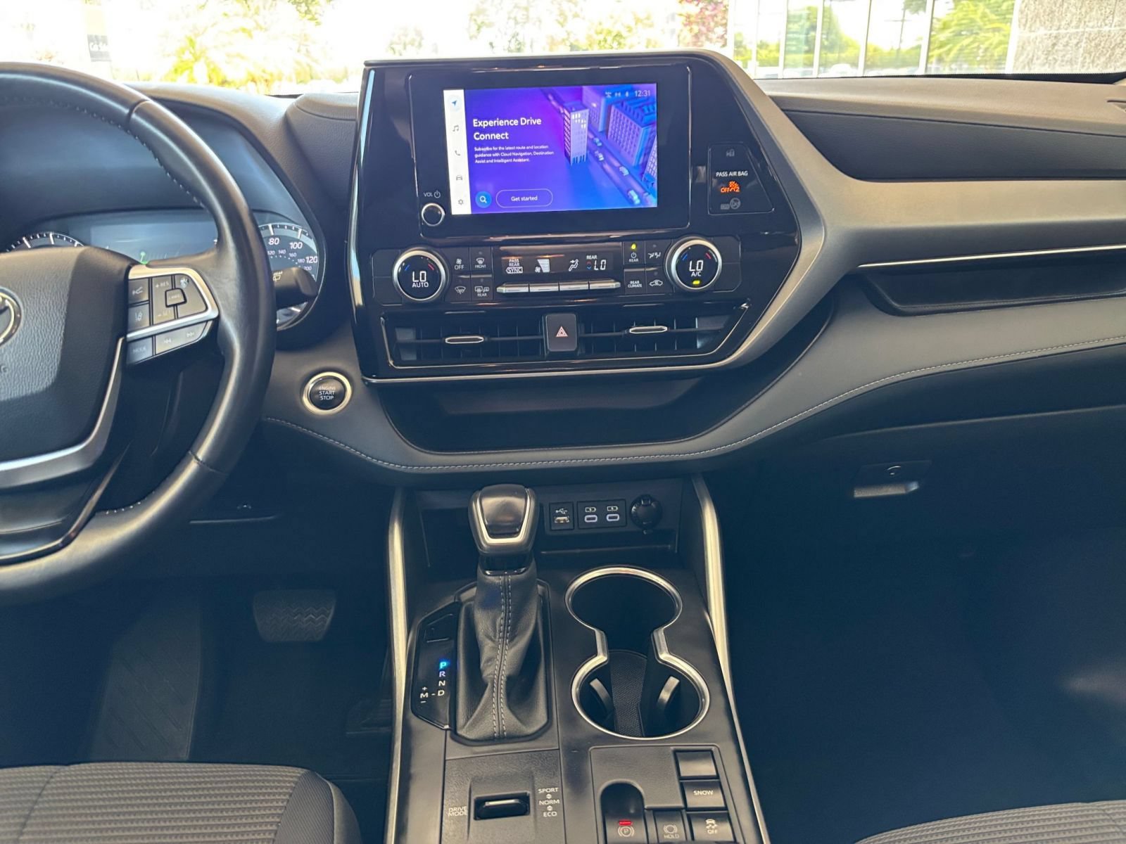 Thumbnail: 2025 Toyota Highlander - 20