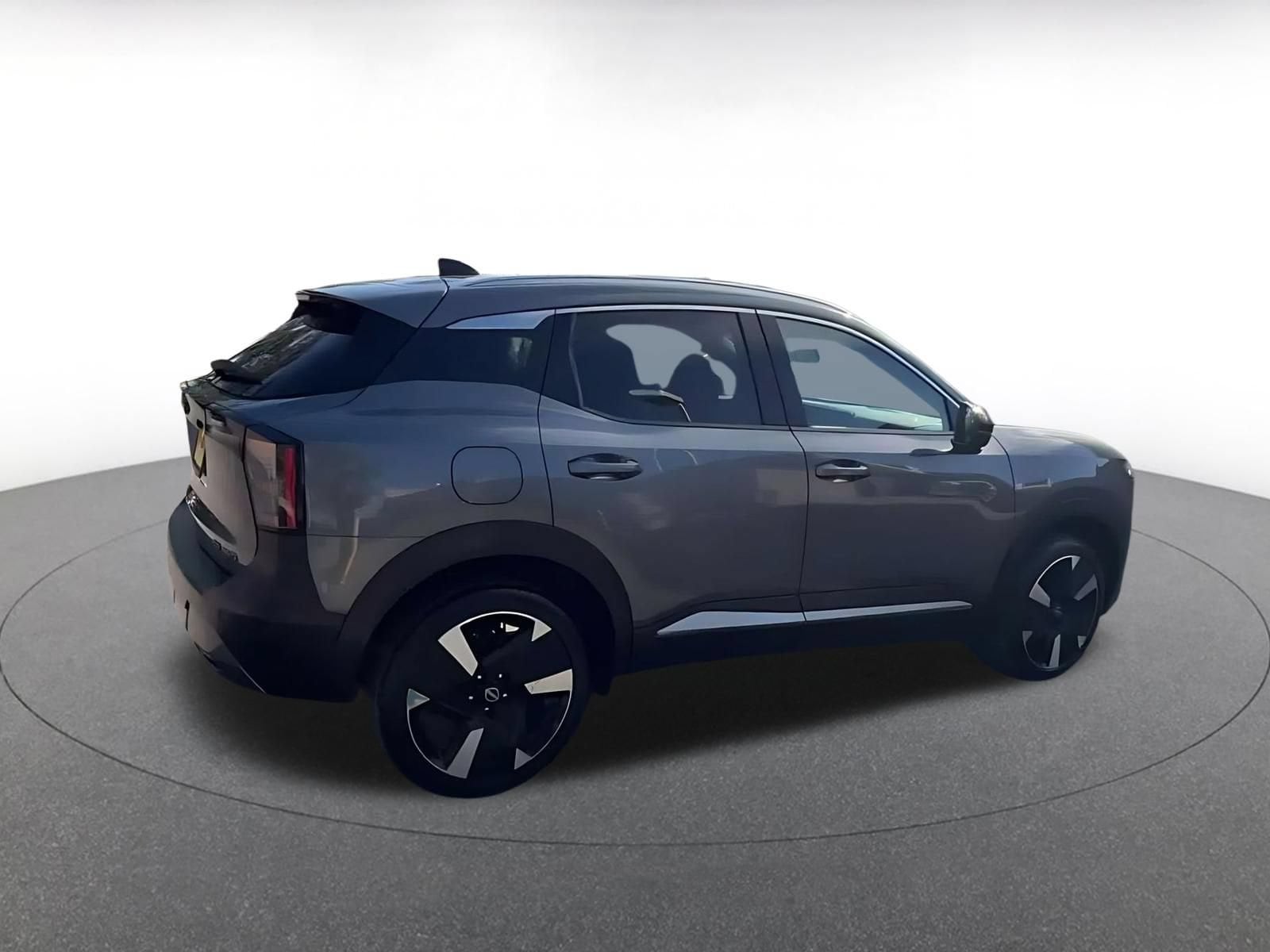 Thumbnail: 2026 Nissan Kicks - 11