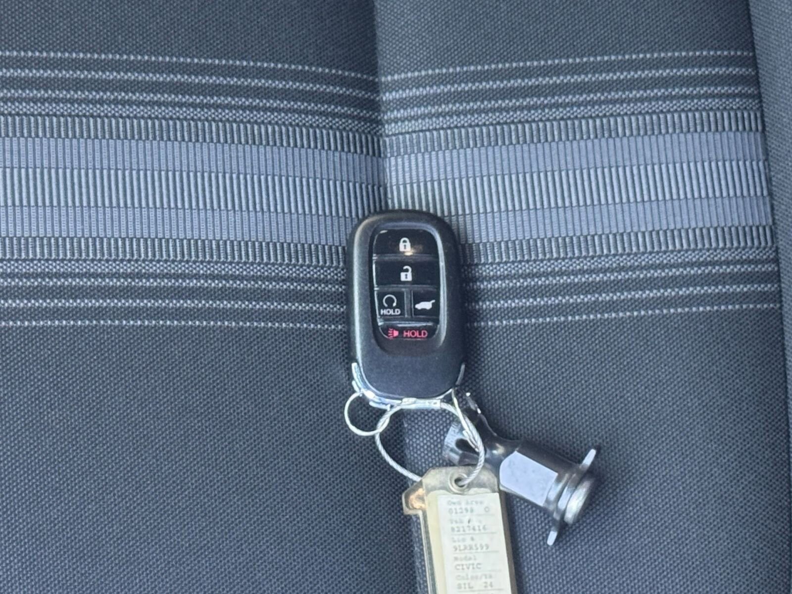 Thumbnail: 2024 Honda Civic - 21