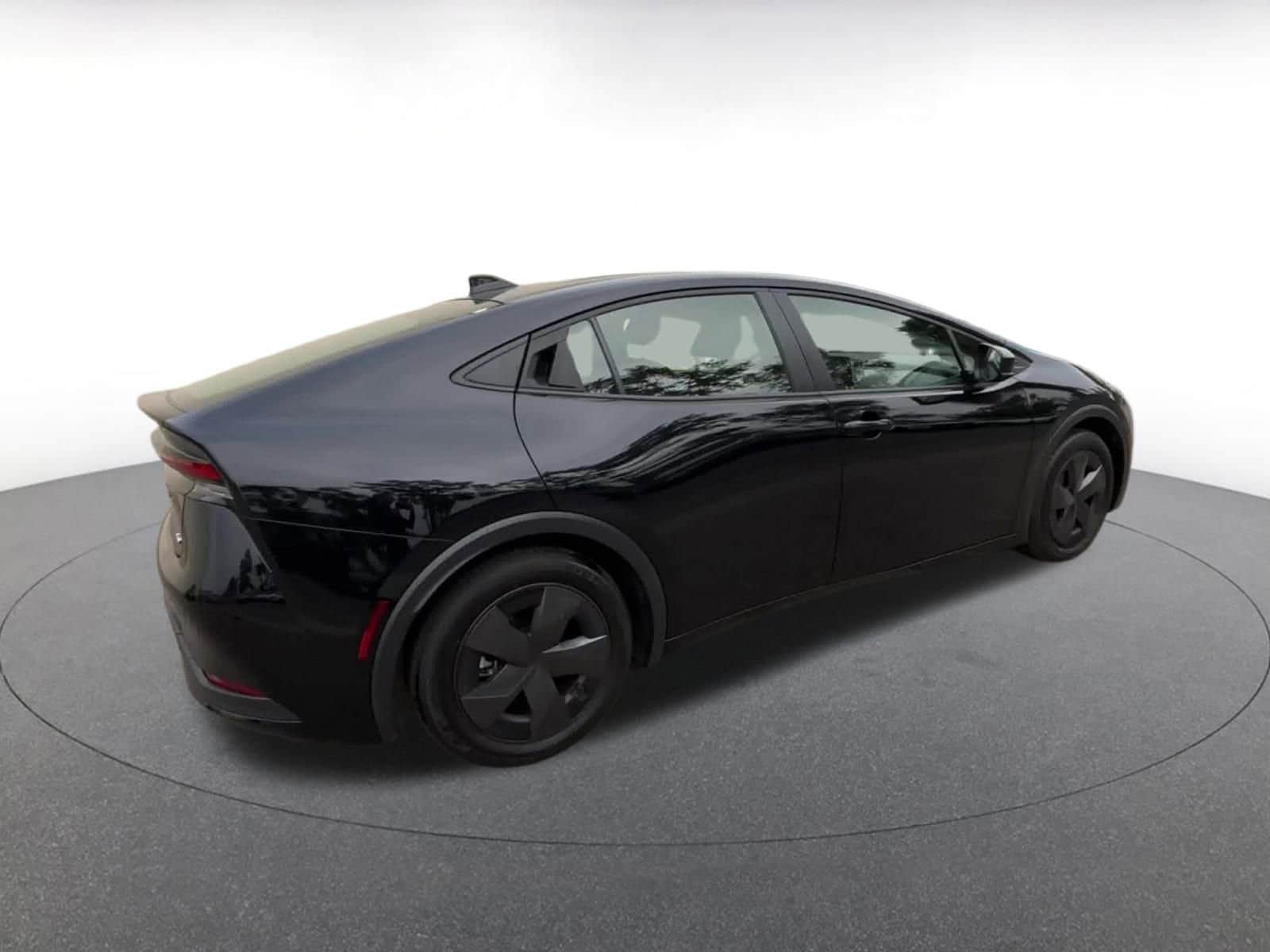 Thumbnail: 2025 Toyota Prius - 16