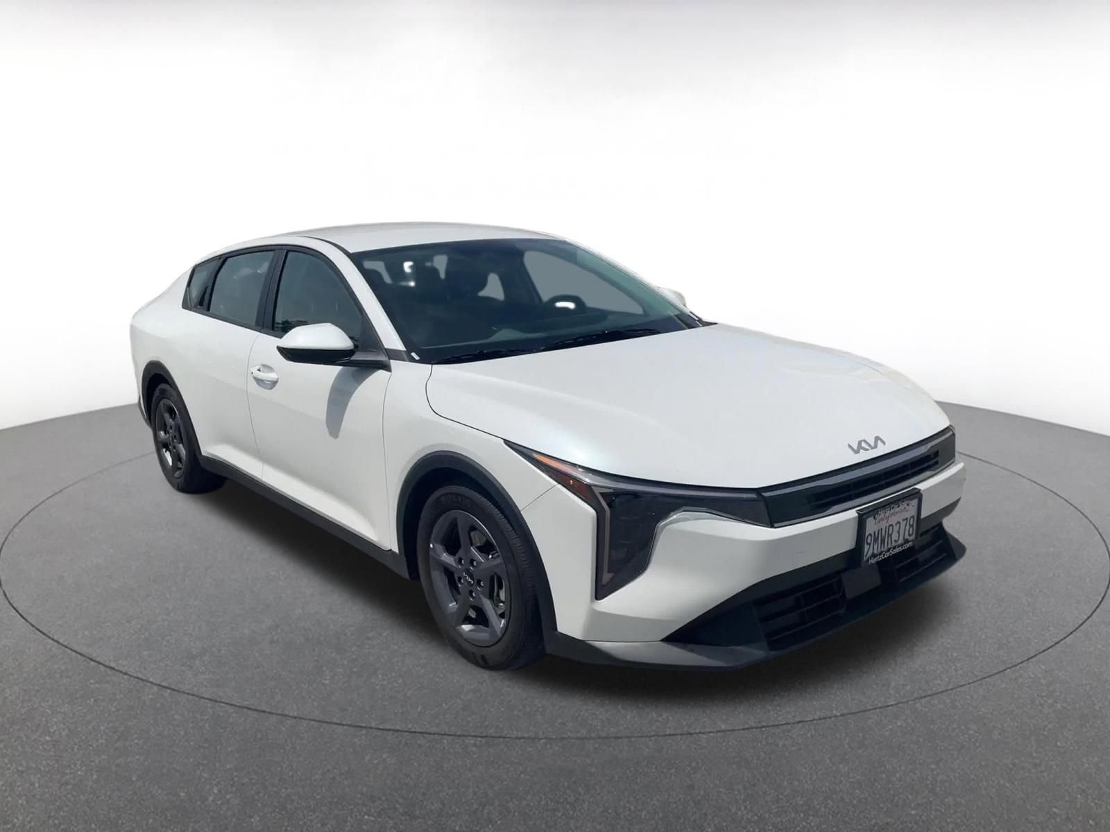 Thumbnail: 2025 Kia K4 - 3