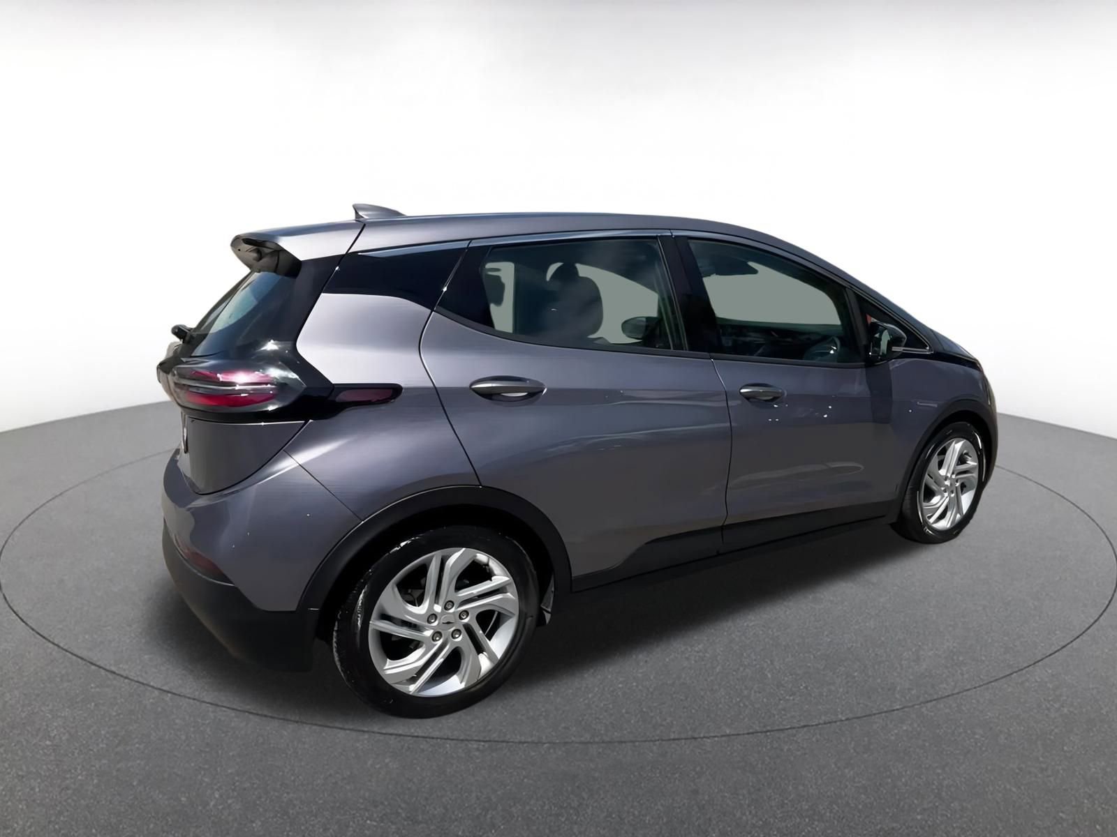 Thumbnail: 2023 Chevrolet Bolt EV - 15
