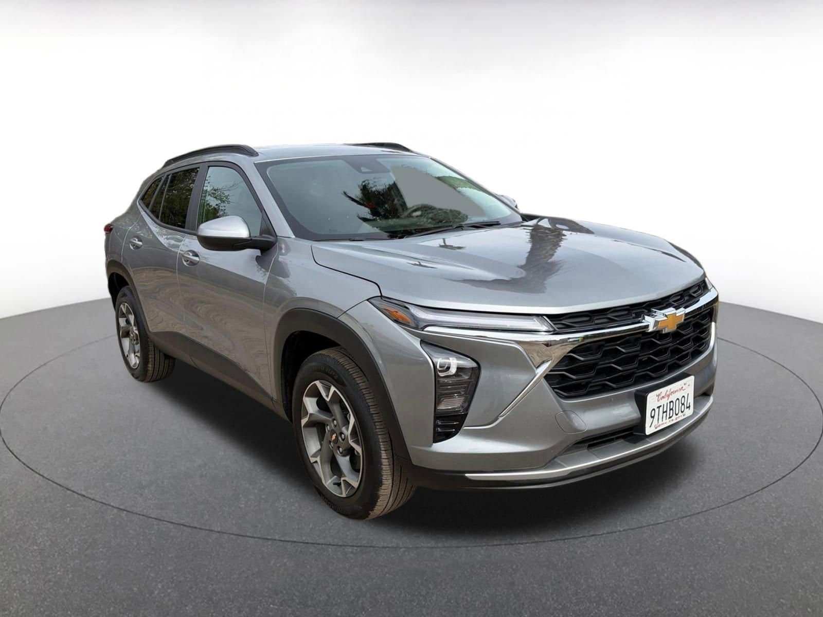 Thumbnail: 2025 Chevrolet Trax - 1
