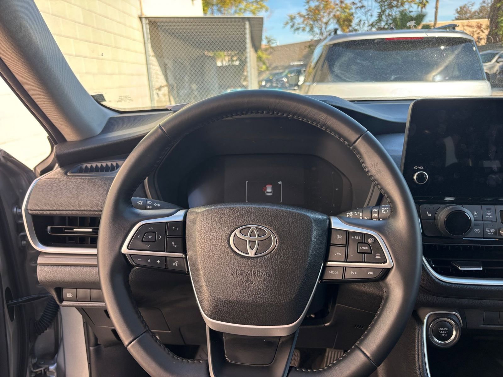 Thumbnail: 2025 Toyota Grand Highlander - 35