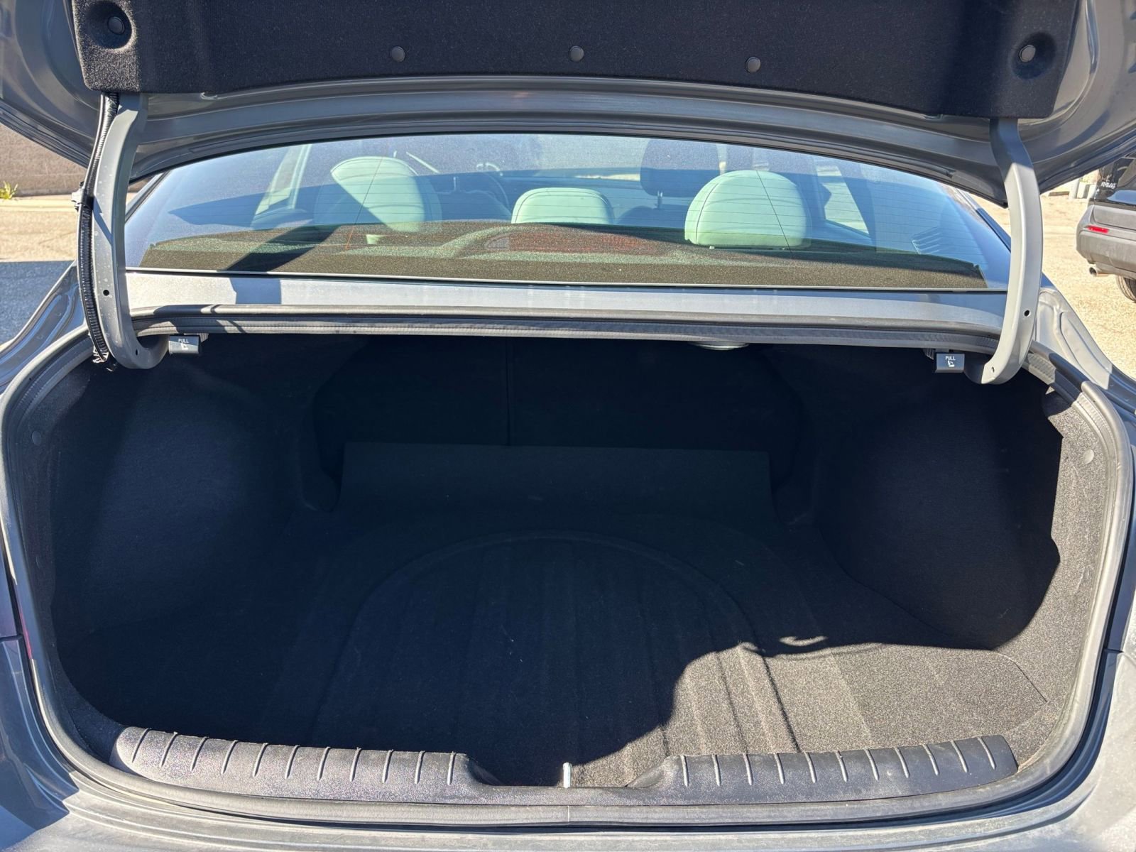 Thumbnail: 2025 Hyundai Elantra - 35