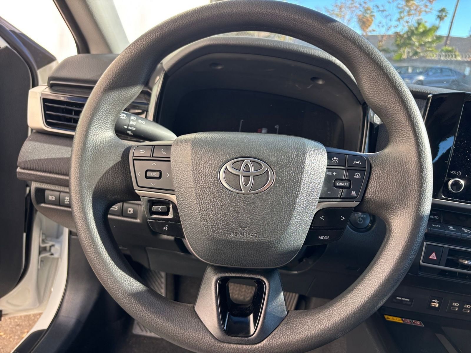 Thumbnail: 2025 Toyota Camry - 28