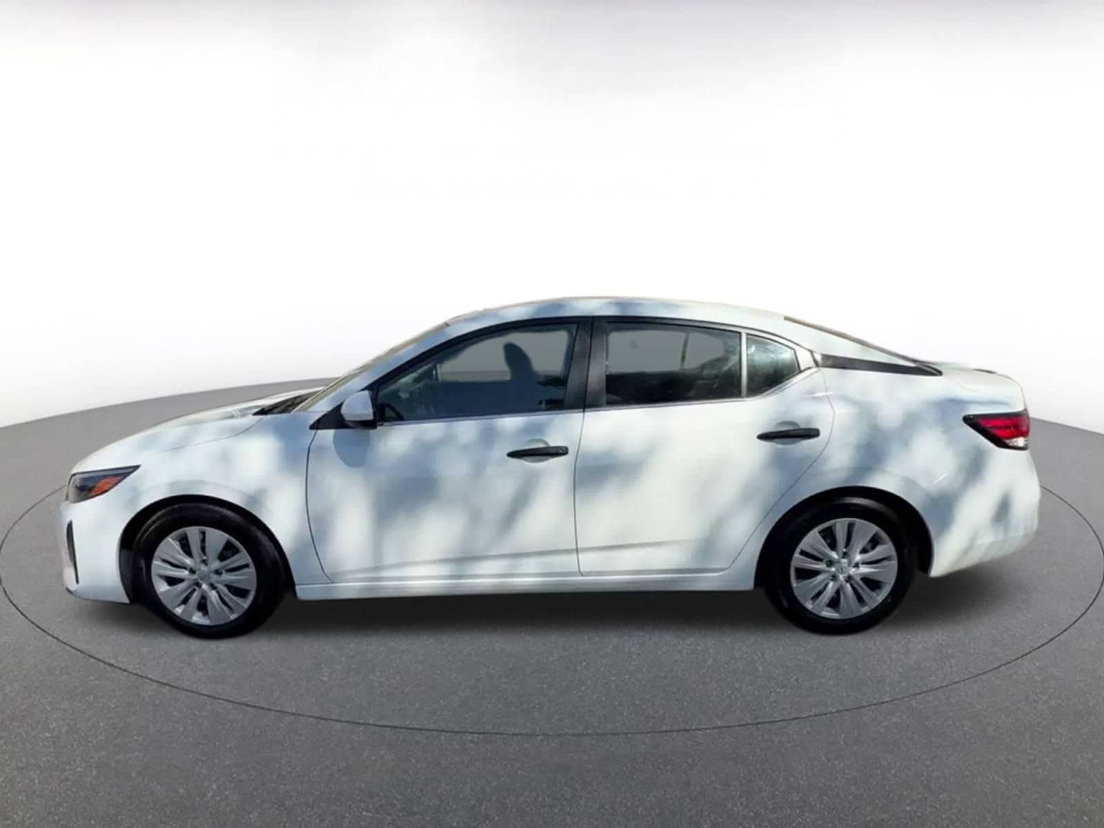 Thumbnail: 2025 Nissan Sentra - 8
