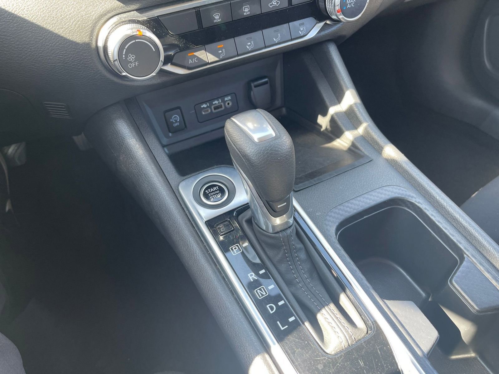 2025 Nissan Sentra SV - Photo 39