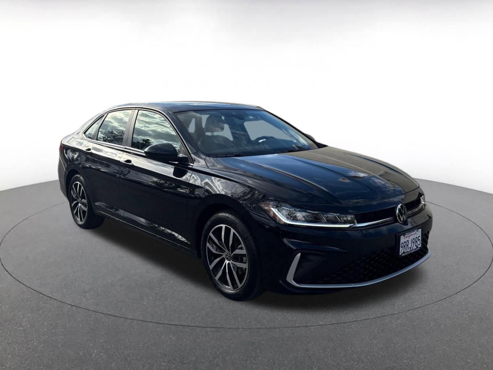 Thumbnail: 2025 Volkswagen Jetta - 1