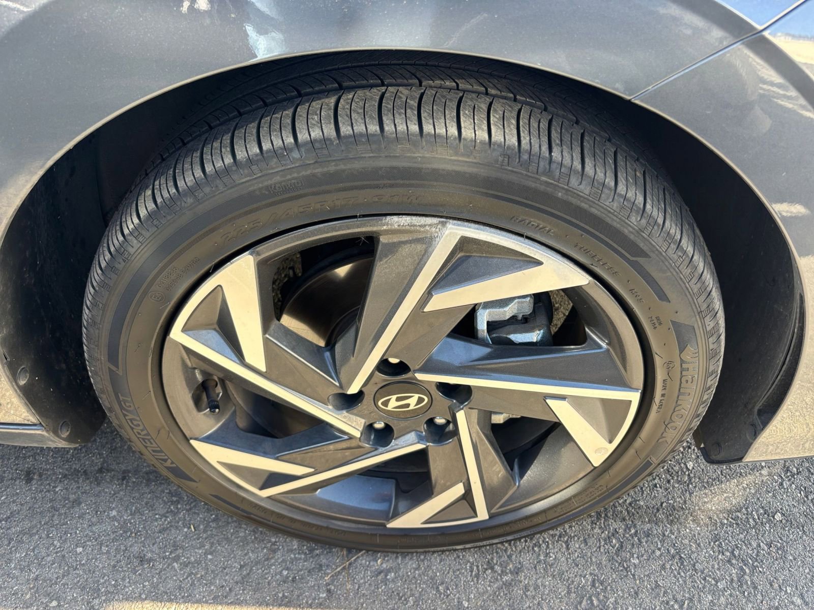 Thumbnail: 2025 Hyundai Elantra - 34